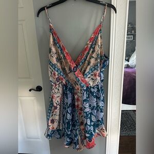 Floral V-Neck Sleeveless Romper
